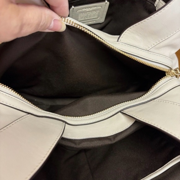 Coach Lexy Hobo Signature Beige and White Shoulder Bag - Picture 9 of 13